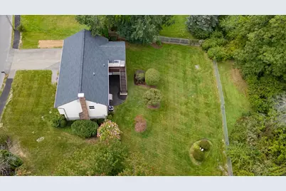 14 Fred St, Burlington, MA 01803 - Photo 33