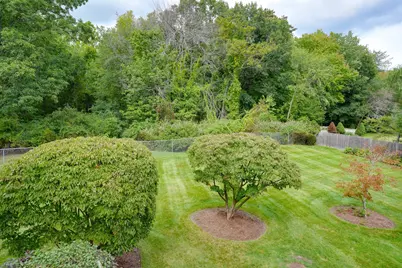 14 Fred St, Burlington, MA 01803 - Photo 5