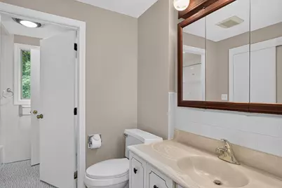 14 Fred St, Burlington, MA 01803 - Photo 17