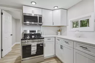 22 Knollwood Rd, Brimfield, MA 01010 - Photo 5