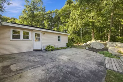 19 Waleco Rd, Brockton, MA 02302 - Photo 37
