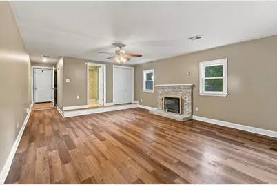 19 Waleco Rd, Brockton, MA 02302 - Photo 13