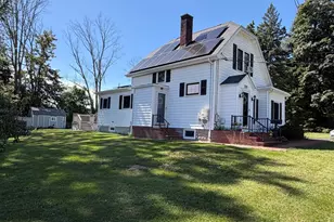 233 Gifford Ave, Somerset, MA 02726 - Photo 5