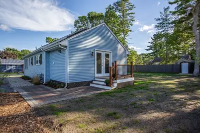 13 Datewood St, Wareham, MA 02571 - Photo 5