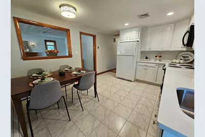 11 Tuttle Lane, Saugus, MA 01906 - Photo 9