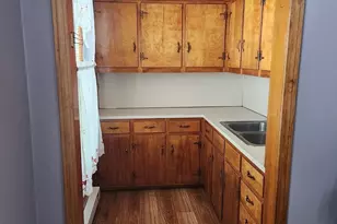37 Barclay St, Lowell, MA 01851 - Photo 13