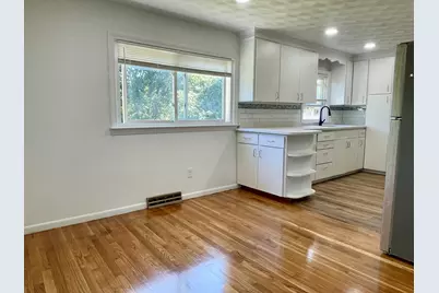 3-B Tufts Ln #B, Billerica, MA 01821 - Photo 5