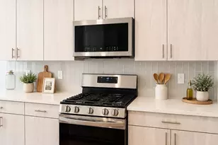 98 Prescott St, Boston, MA 02128 - Photo 11