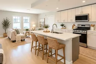 98 Prescott St, Boston, MA 02128 - Photo 1