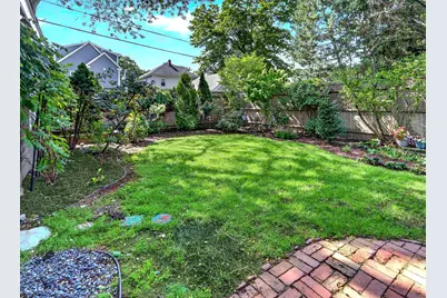 12 Lorette St, Boston, MA 02132 - Photo 41