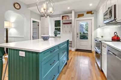 12 Lorette St, Boston, MA 02132 - Photo 13
