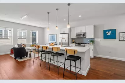 170 W Broadway #310, Boston, MA 02127 - Photo 3