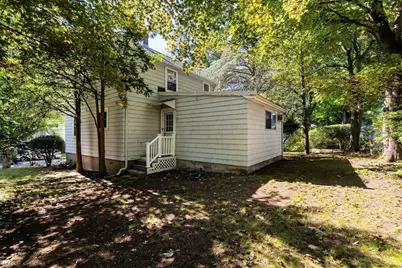 51 Iroquois Road, Arlington, MA 02476 - Photo 29