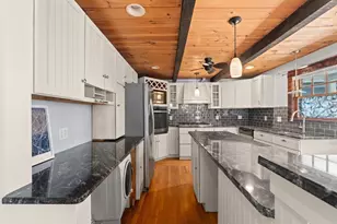 29 Myrtle St, Dedham, MA 02026 - Photo 11