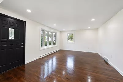 430 W Britannia St, Taunton, MA 02780 - Photo 9