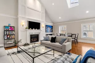 31 Mt Vernon St, Boston, MA 02108 - Photo 3