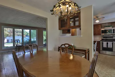 136 Sherwood Dr S, Marlborough, MA 01752 - Photo 7