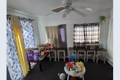 203 Burncoat St, Worcester, MA 01606 - Photo 11