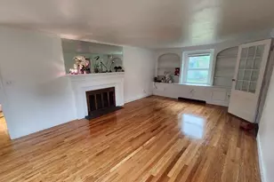 203 Burncoat St, Worcester, MA 01606 - Photo 9