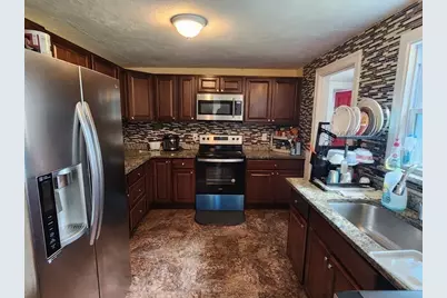 203 Burncoat St, Worcester, MA 01606 - Photo 13