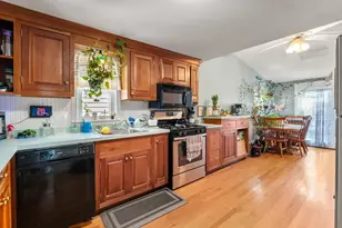 18 Hillview Rd, Braintree, MA 02184 - Photo 3