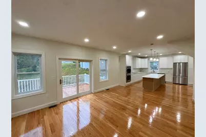 344 Hilldale Ave, Haverhill, MA 01832 - Photo 9