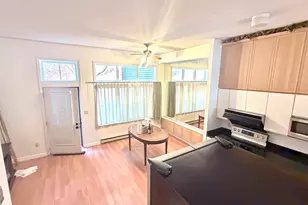 10 Eugene Cir, Boston, MA 02130 - Photo 3