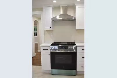 65 Thomas Rd, Weymouth, MA 02190 - Photo 7