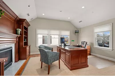 13 Bartlet St, Andover, MA 01810 - Photo 9