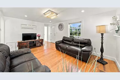 147 Elmlawn Rd, Braintree, MA 02184 - Photo 9