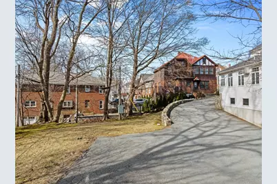1646 Centre St, Boston, MA 02132 - Photo 29
