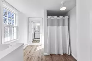1646 Centre St, Boston, MA 02132 - Photo 19