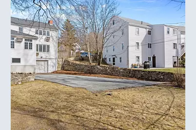 1646 Centre St, Boston, MA 02132 - Photo 27