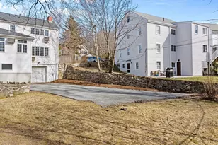 1646 Centre St, Boston, MA 02132 - Photo 27