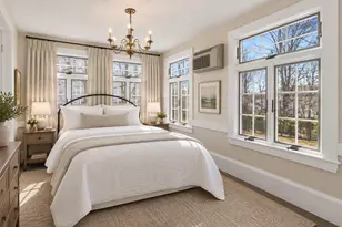 1646 Centre St, Boston, MA 02132 - Photo 11