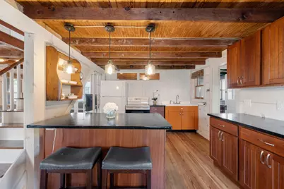12 Holmes Ave, Kingston, MA 02364 - Photo 3