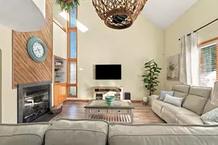 155 Friendship St, Fall River, MA 02724 - Photo 17