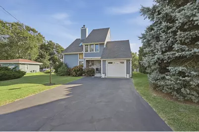 155 Friendship St, Fall River, MA 02724 - Photo 3