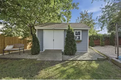 155 Friendship St, Fall River, MA 02724 - Photo 39