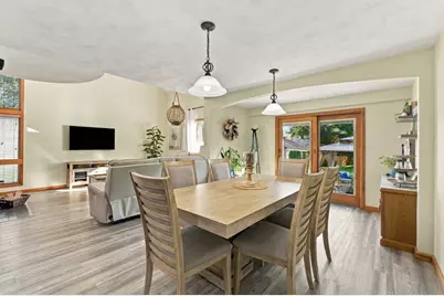 155 Friendship St, Fall River, MA 02724 - Photo 13