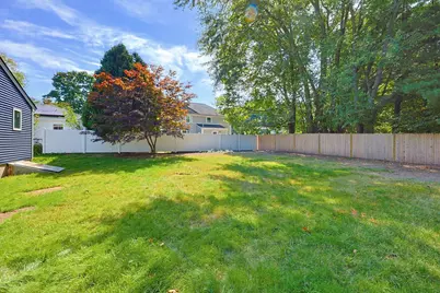 7 Hamilton St, Framingham, MA 01701 - Photo 21