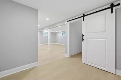 7 Hamilton St, Framingham, MA 01701 - Photo 19
