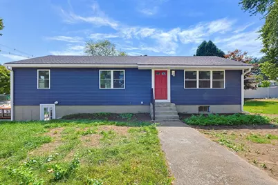 7 Hamilton St, Framingham, MA 01701 - Photo 1