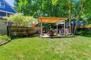 27 King St, Boston, MA 02122 - Photo 9