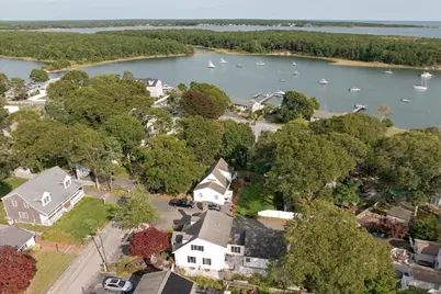 67 Ellsworth Dr, Falmouth, MA 02536 - Photo 23