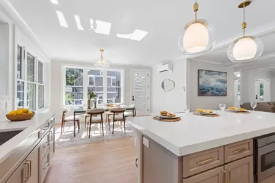 53 Hodge Rd, Arlington, MA 02474 - Photo 11