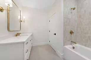 53 Hodge Rd, Arlington, MA 02474 - Photo 29