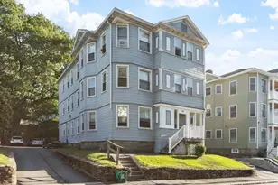 49 Beaver St, Worcester, MA 01603 - Photo 3