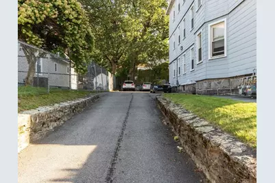 49 Beaver St, Worcester, MA 01603 - Photo 7