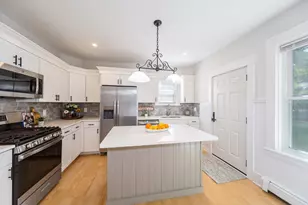 11 Purchase St, Framingham, MA 01701 - Photo 7